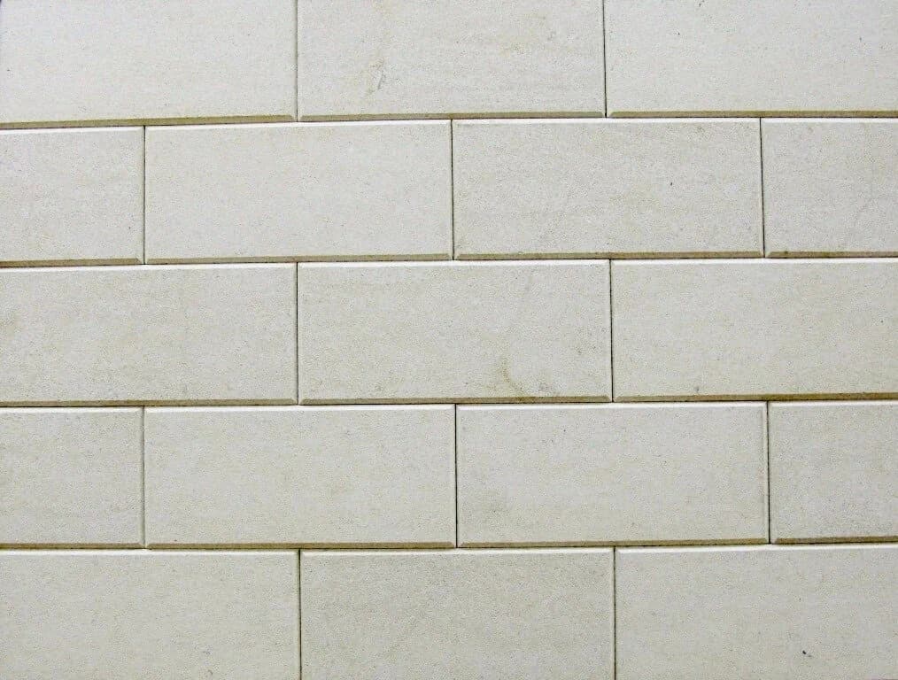 Известняк vs Гранит: Что лучше для вашего дома?